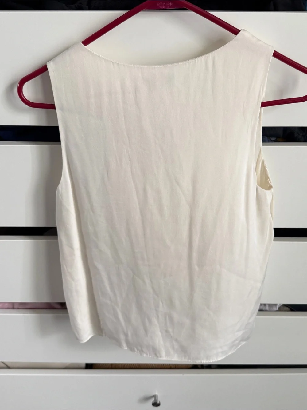 1 day sale! Quince silk top ๐ - Picture 6 of 7